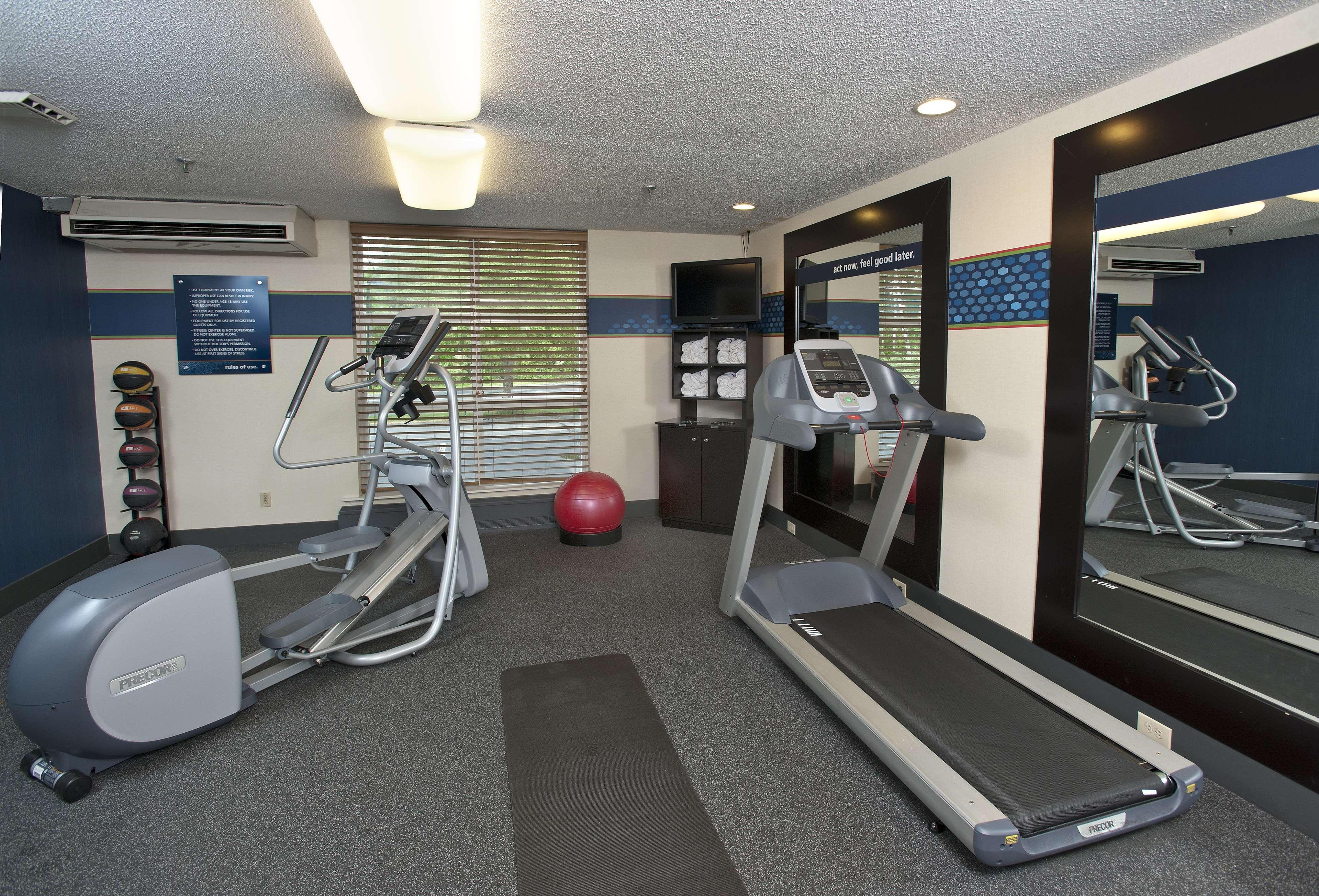 Hampton Inn By Hilton Concord/Bow Экстерьер фото